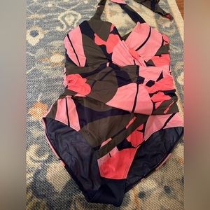 Boden NWOT women's halter one piece bathing suit